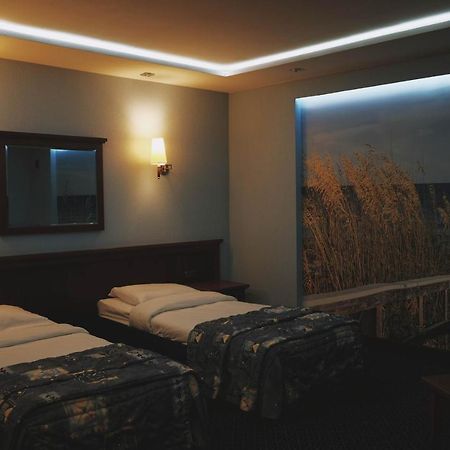 Zajazd Restauracja Paradise Czaplinek Ngoại thất bức ảnh