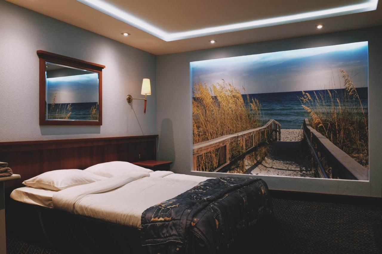 Zajazd Restauracja Paradise Czaplinek Ngoại thất bức ảnh