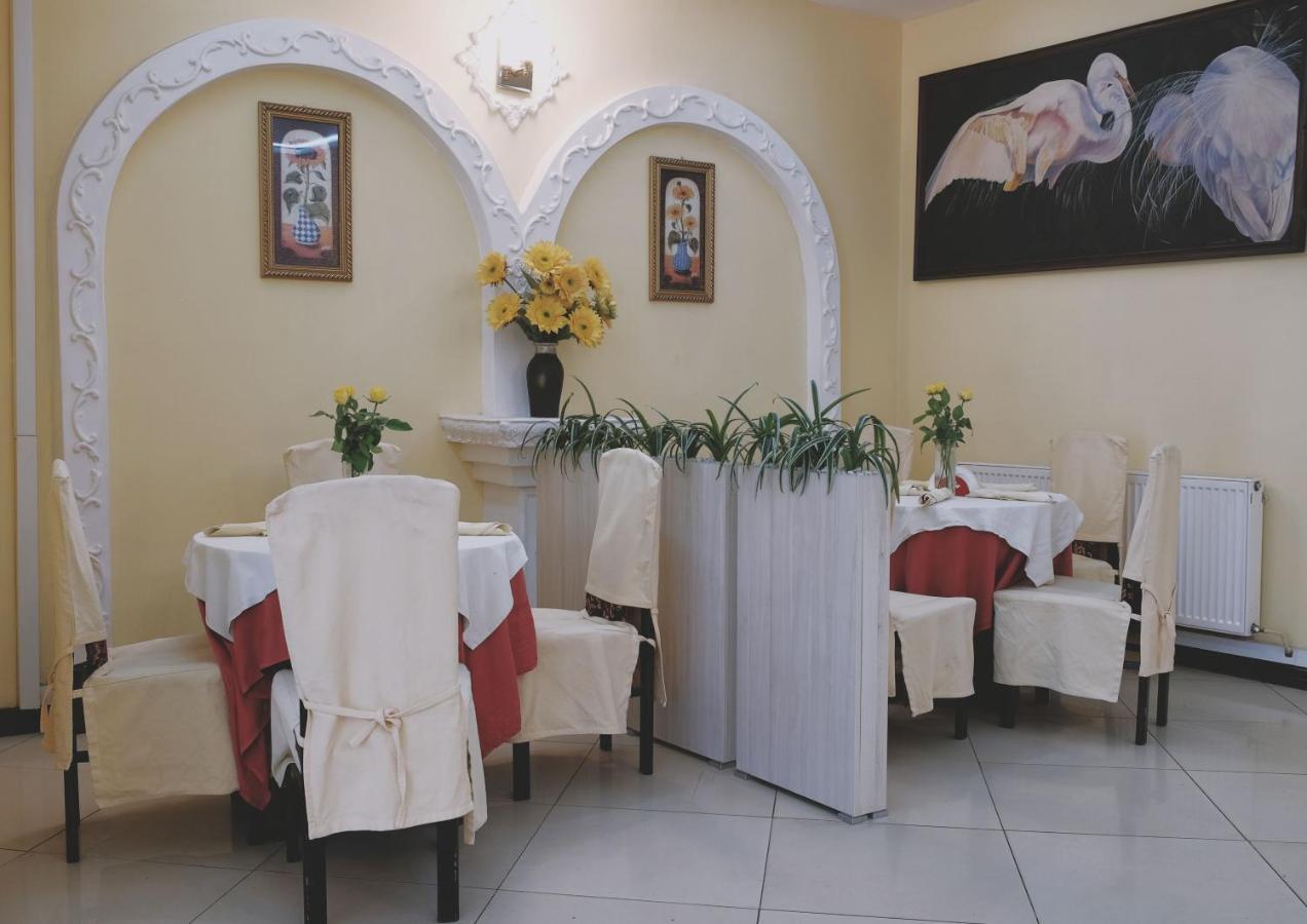 Zajazd Restauracja Paradise Czaplinek Ngoại thất bức ảnh
