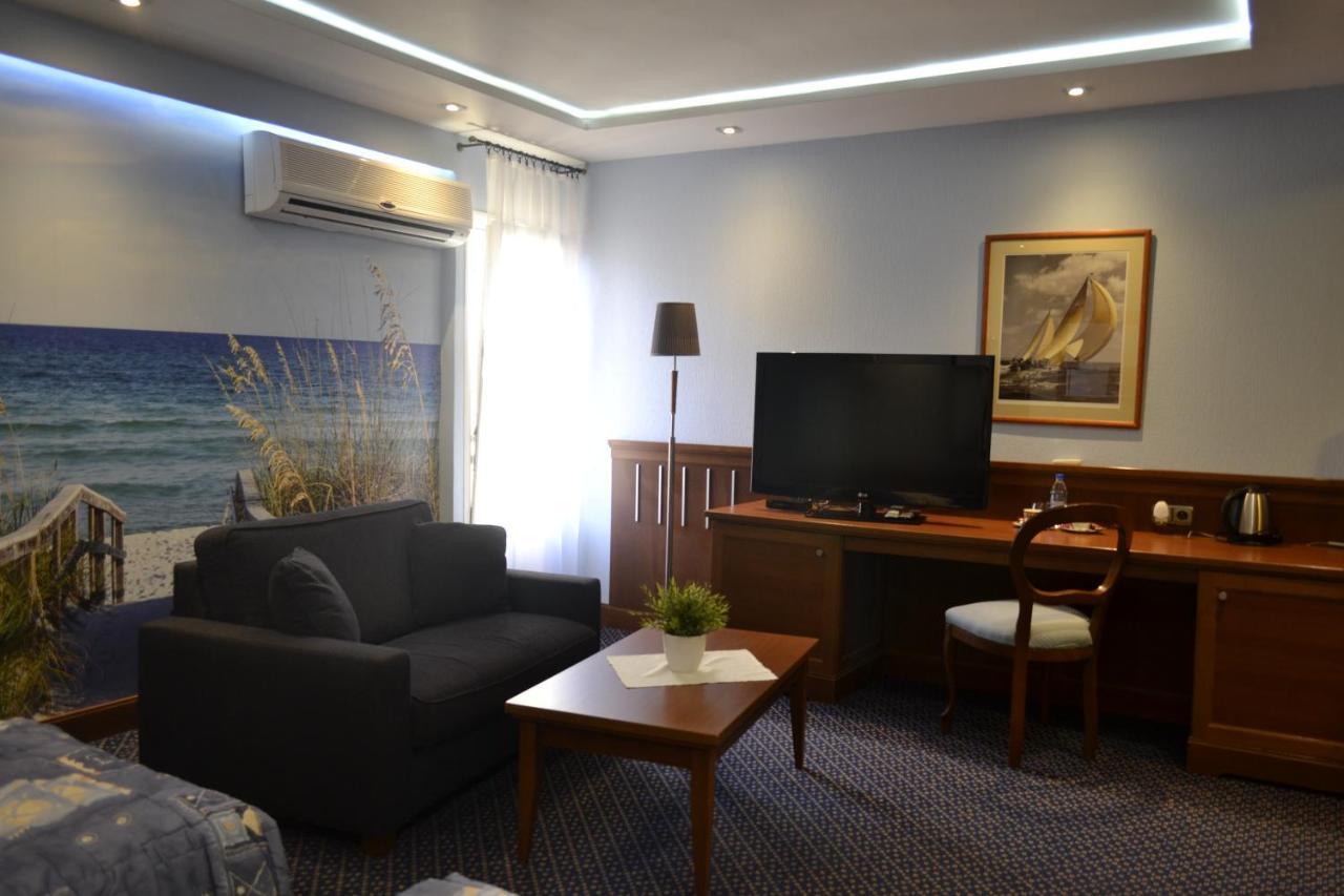 Zajazd Restauracja Paradise Czaplinek Ngoại thất bức ảnh