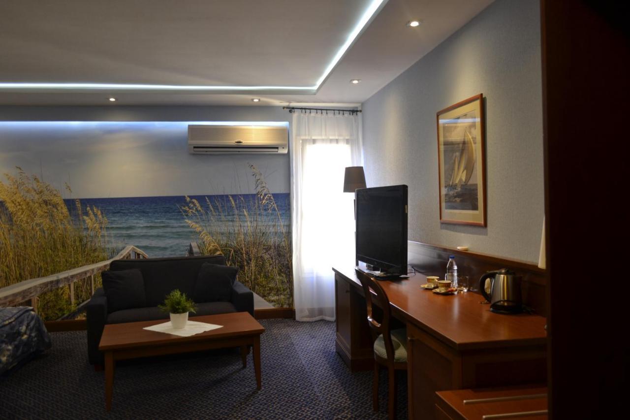 Zajazd Restauracja Paradise Czaplinek Ngoại thất bức ảnh